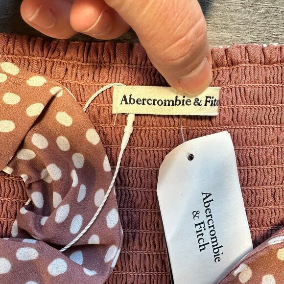 NWT Abercrombie & Fitch Short Sleeve Polka Dot Dress Ruffle Hem Large - Picture 9 of 15